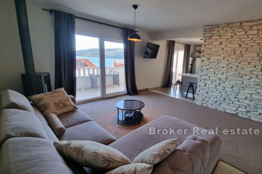 House with open sea view