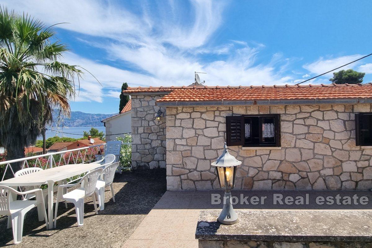 Haus mit Garten und Meerblick