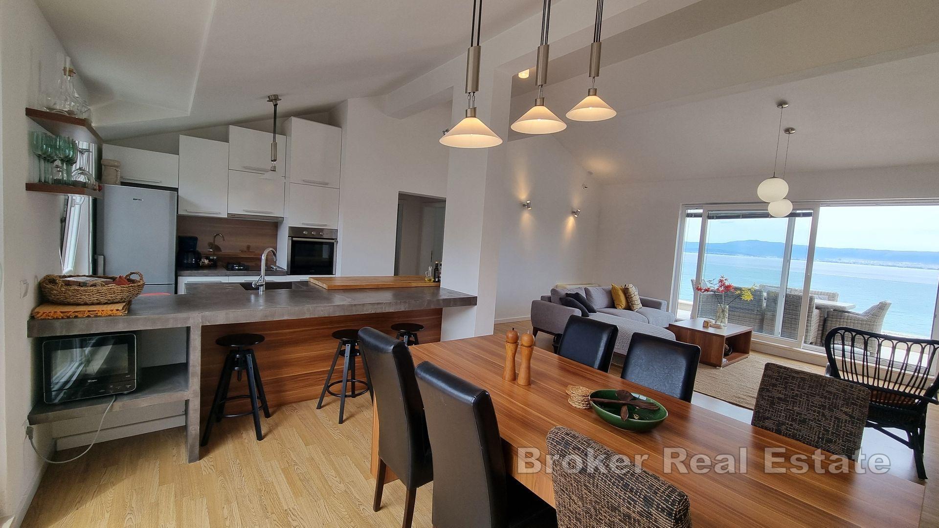 Apartmenthaus in zweiter Reihe zum Meer