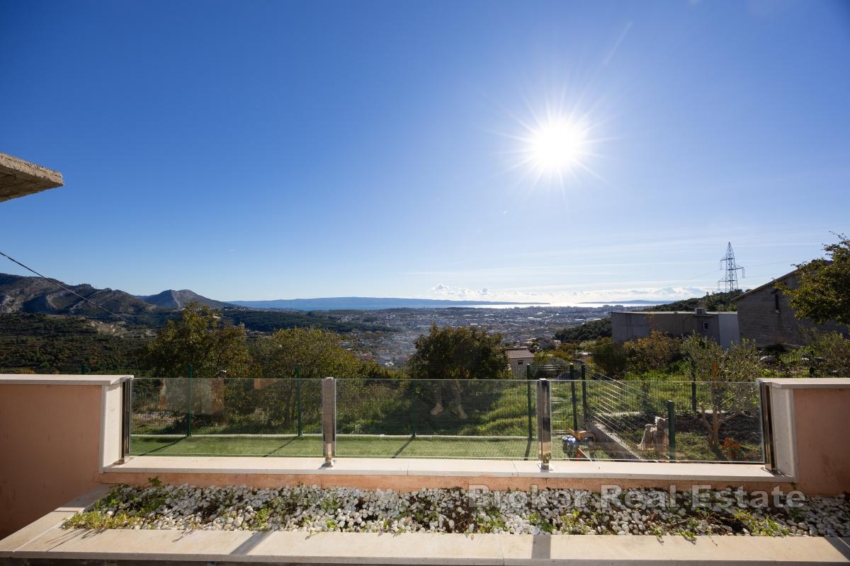 Casa con vista aperta sul mare e sulle isole