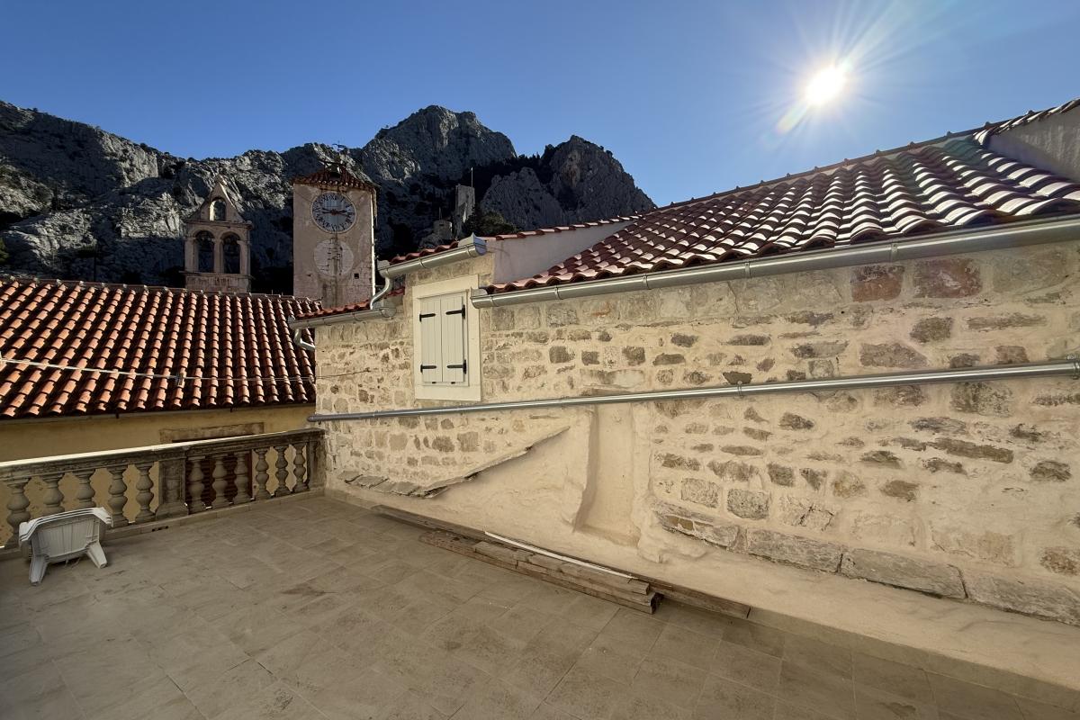 Apartman na atraktivnoj lokaciji u centru grada