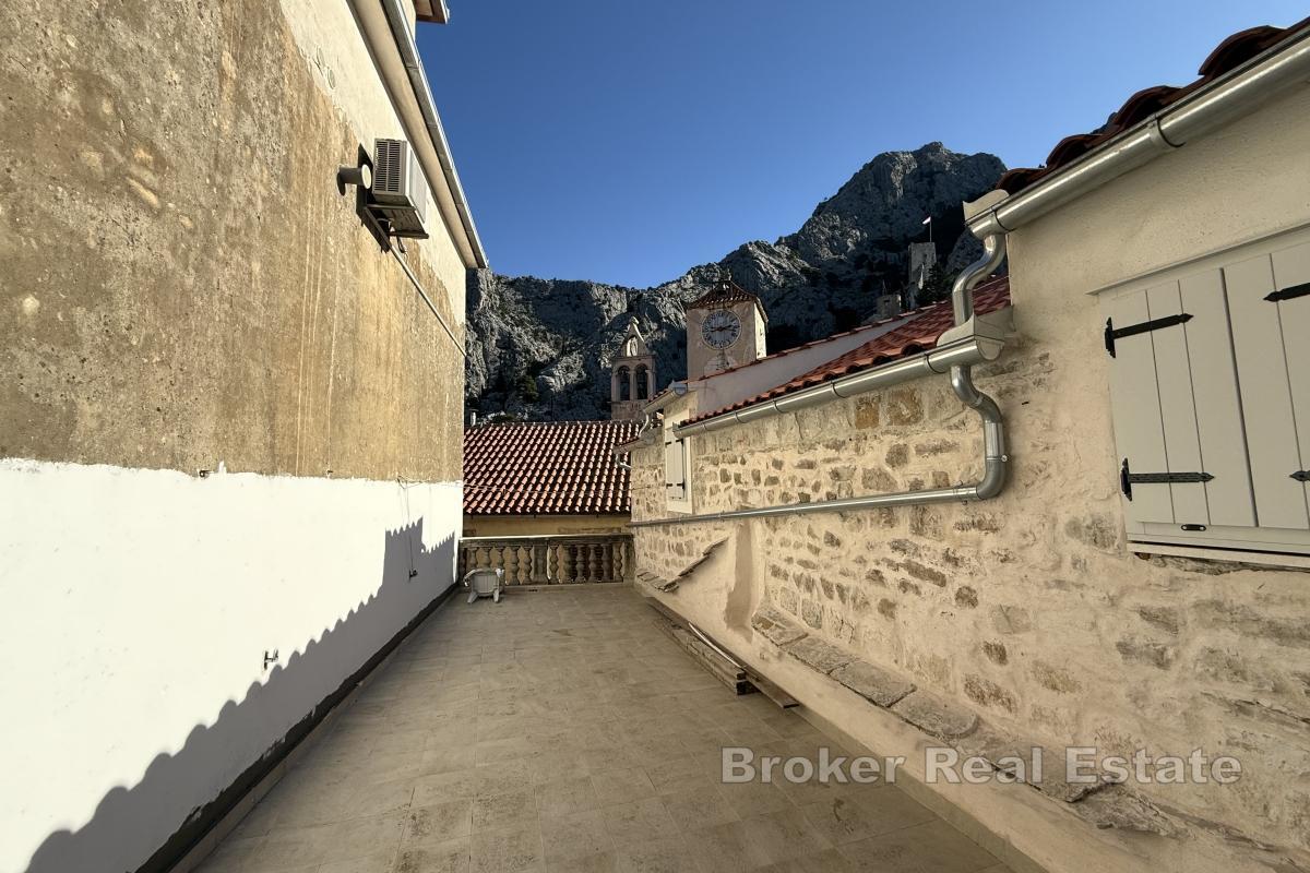 Apartman na atraktivnoj lokaciji u centru grada