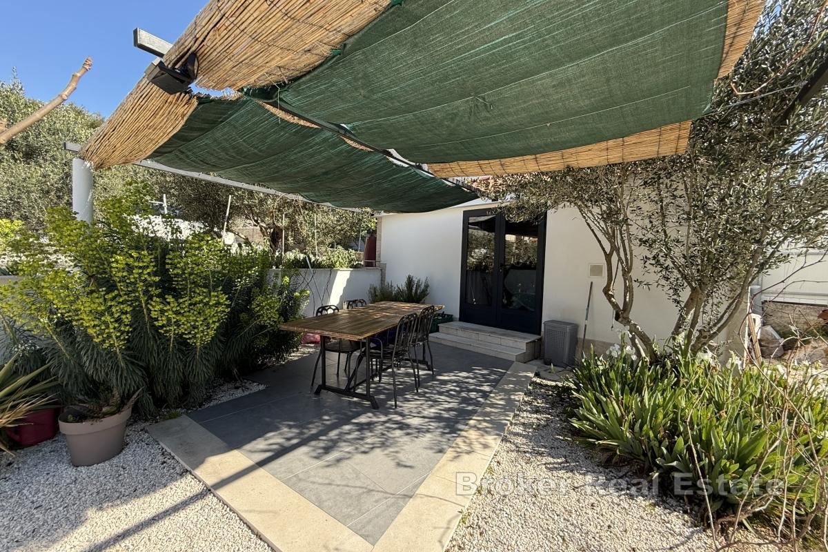 Casa moderna con piscina