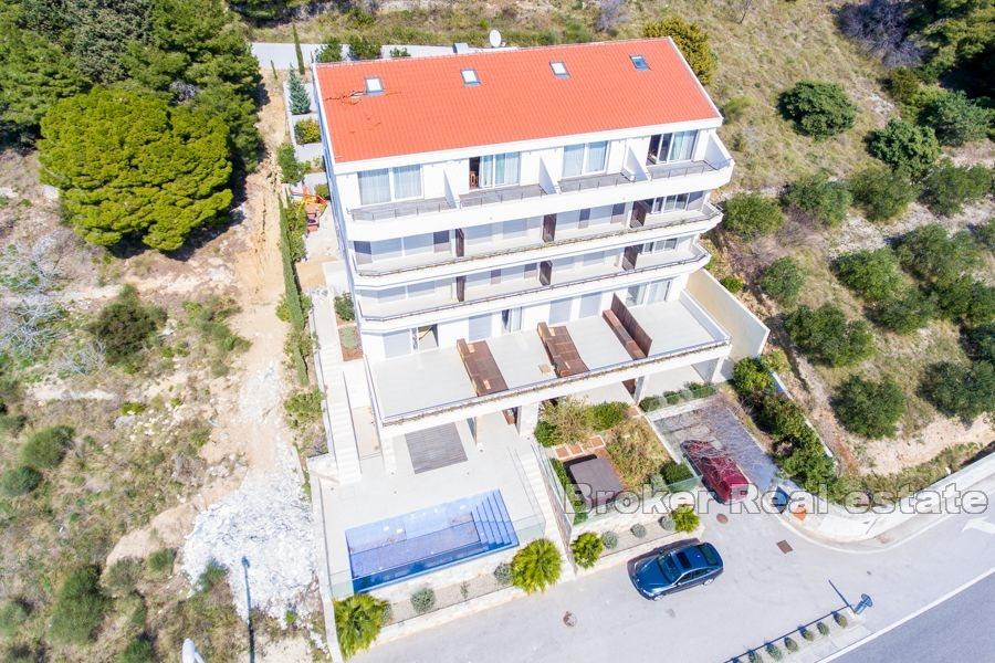 Apartments mit offenem Meerblick