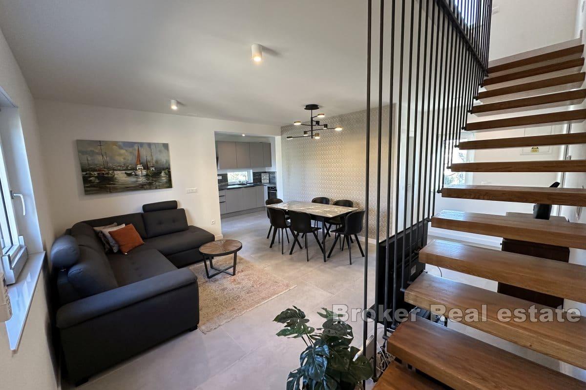 Appartement en duplex avec toit-terrasse dans un immeuble neuf