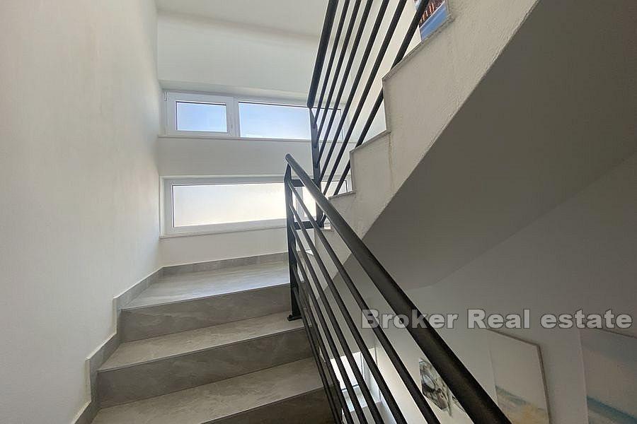 Maison jumelée avec piscine