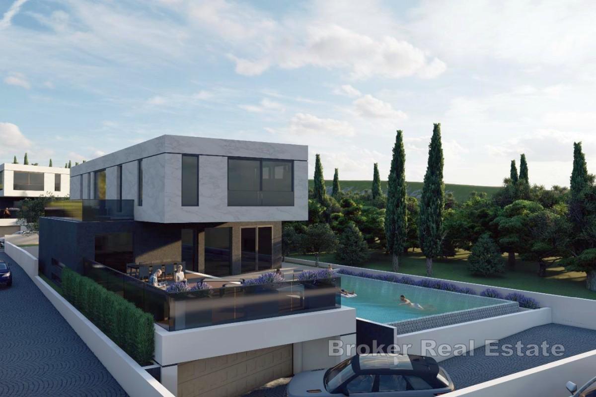 Luxuriöse, neu erbaute Villa in erster Strandreihe