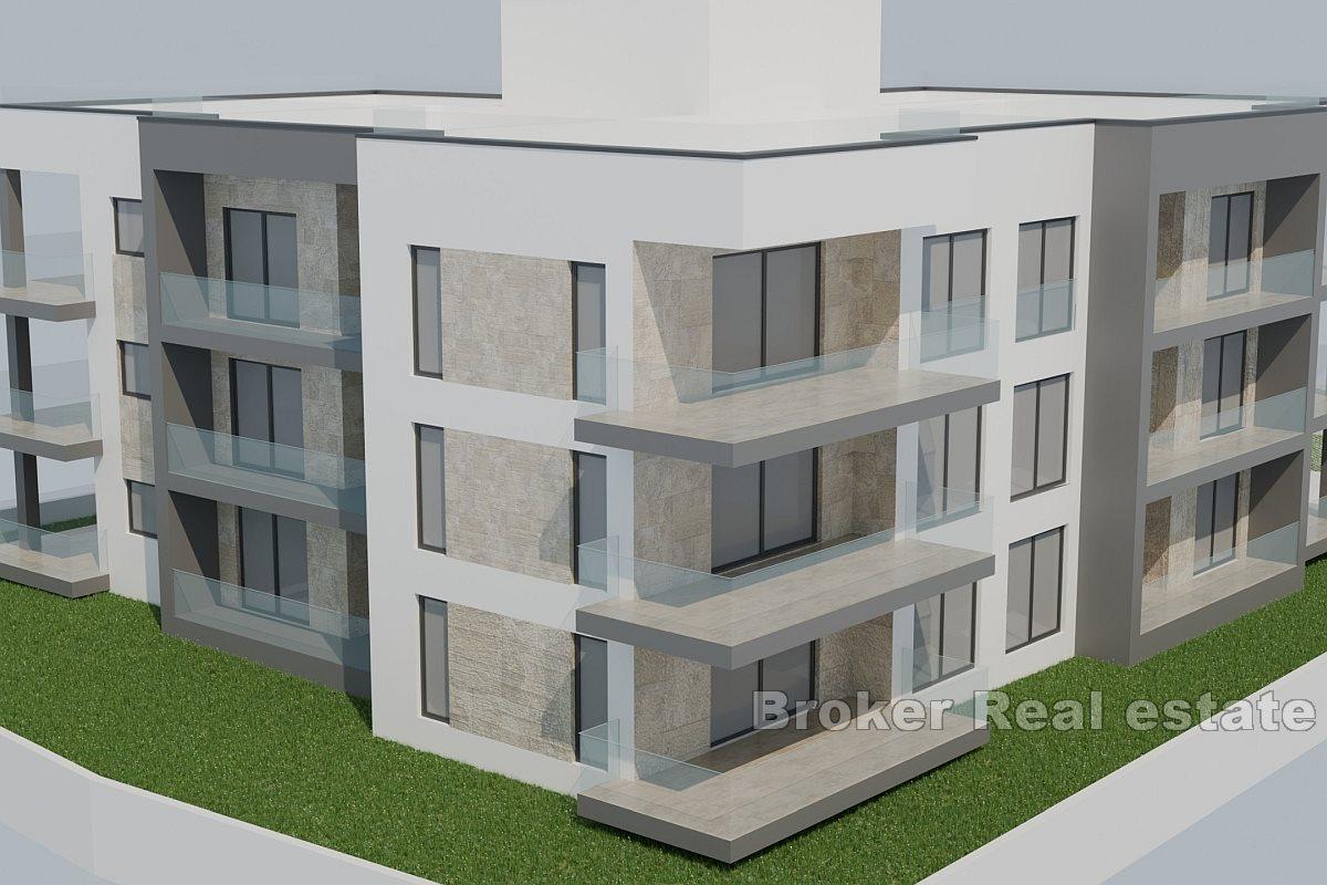 Penthouse z tarasem na dachu i widokiem na otwarte morze