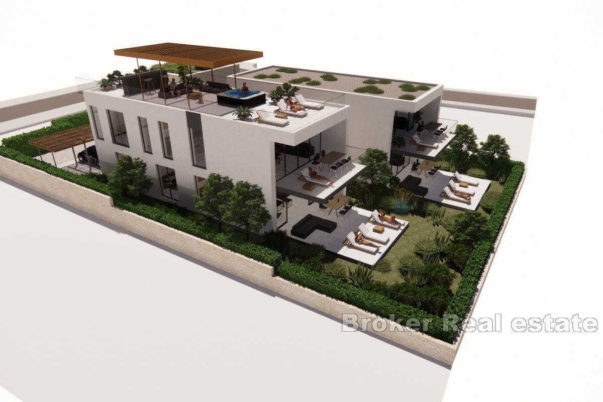 Luxury apartments in newbuilt building with sea view