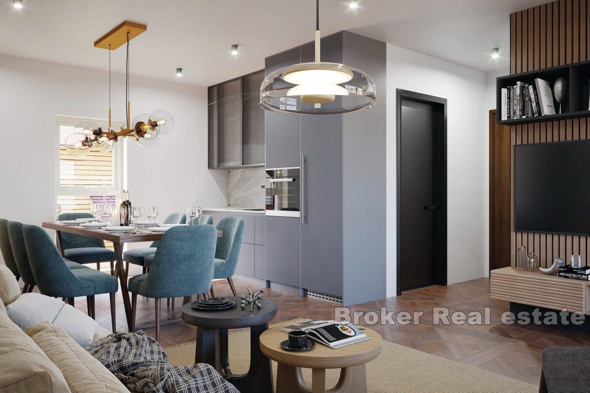 Ground floor apartment with sea view