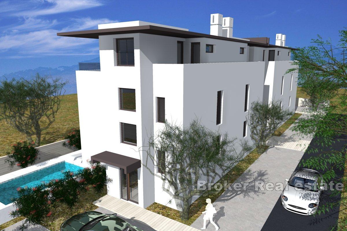 Modernt nybyggt hus på rad