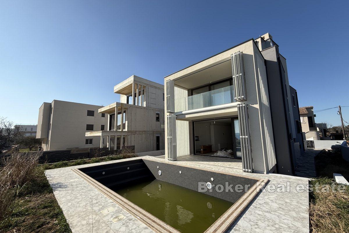 Modern villa with sea views and exclusive amenities