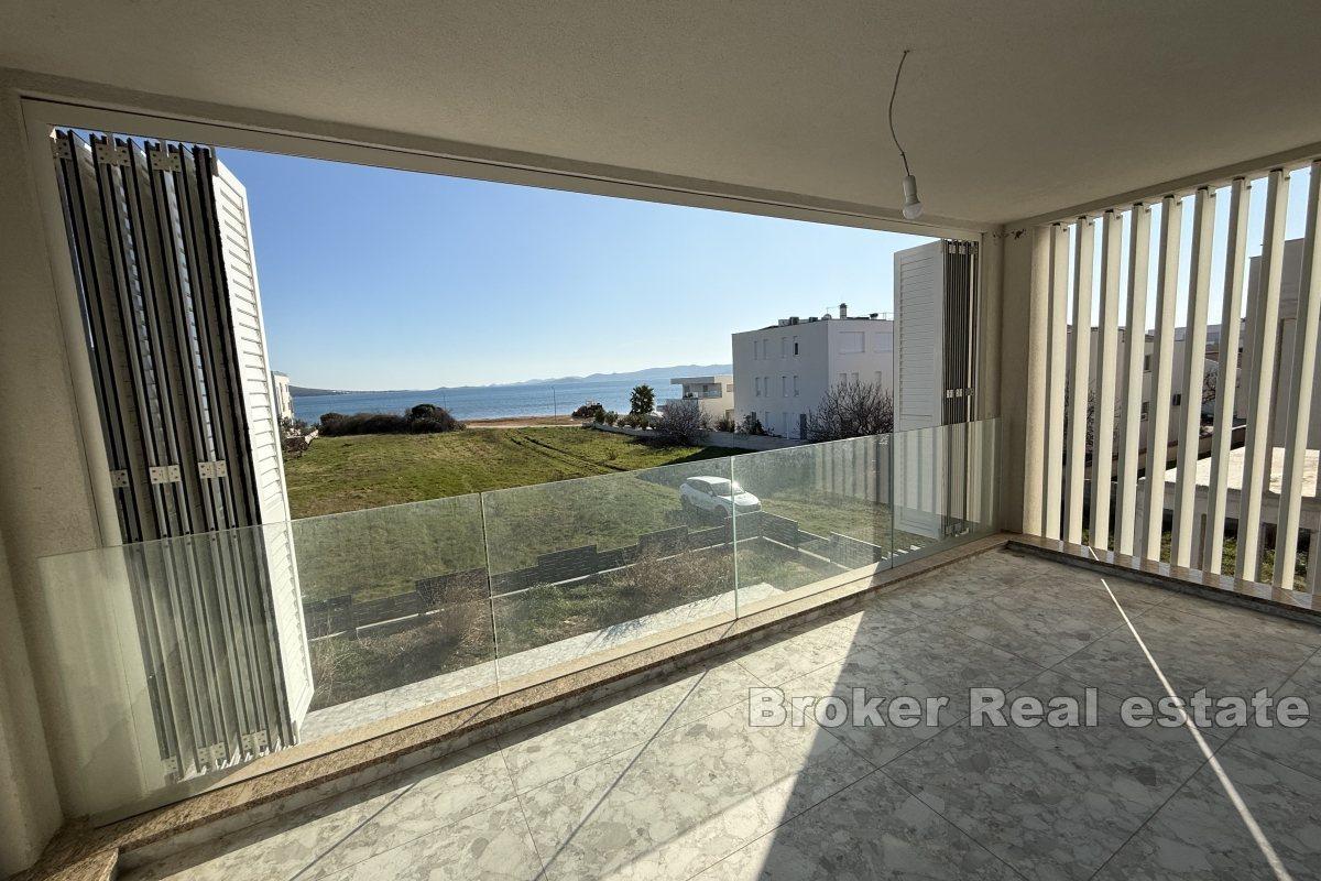 Villa moderne avec vue sur la mer et équipements exclusifs