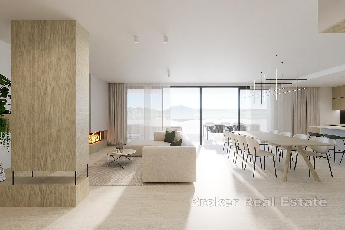 Exklusive Wohnung mit Pool in erster Reihe zum Meer