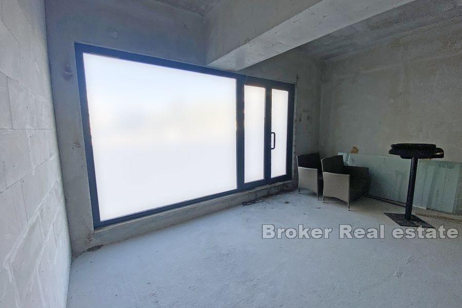 Brodarica, business space