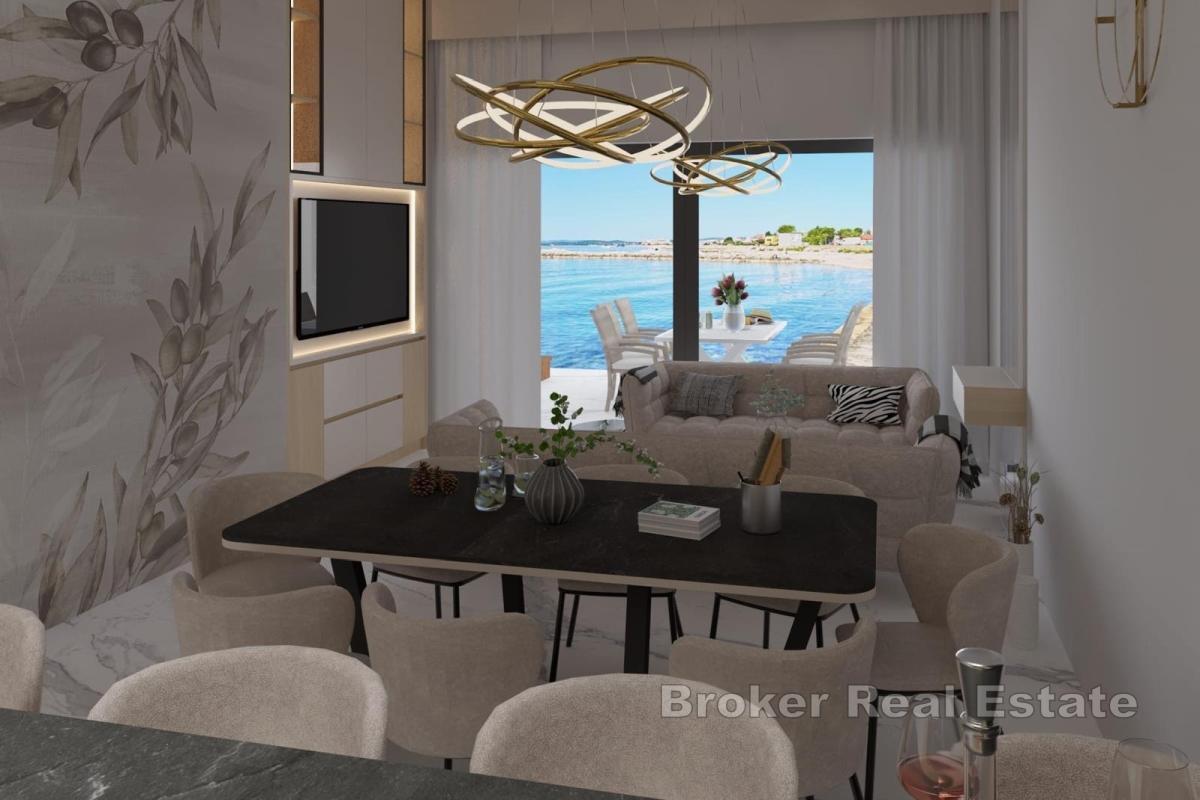 Квартира на первом этаже с бассейном прямо у пляжа