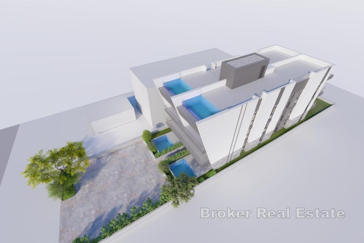 Trzypokojowy apartament w nowym budynku, w pierwszym rzędzie od morza