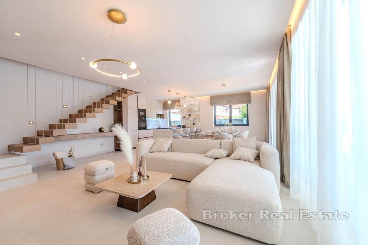 Вилла премиум-класса с бассейном и видом на море