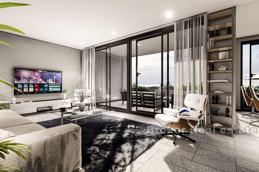 Современные апартаменты в первом ряду от моря