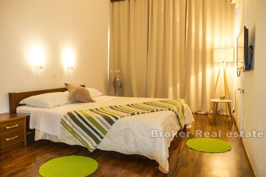 Hotel samo 100 metara od mora