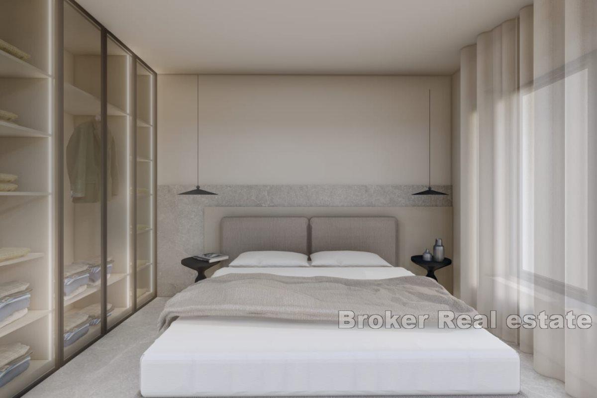 Moderne villa med havutsikt