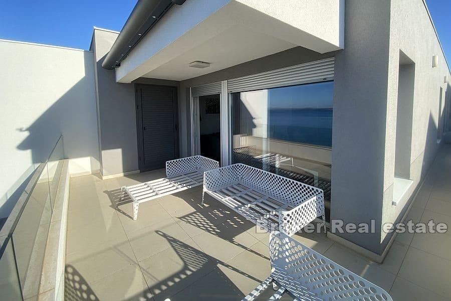 Appartamento di lusso in prima fila al mare