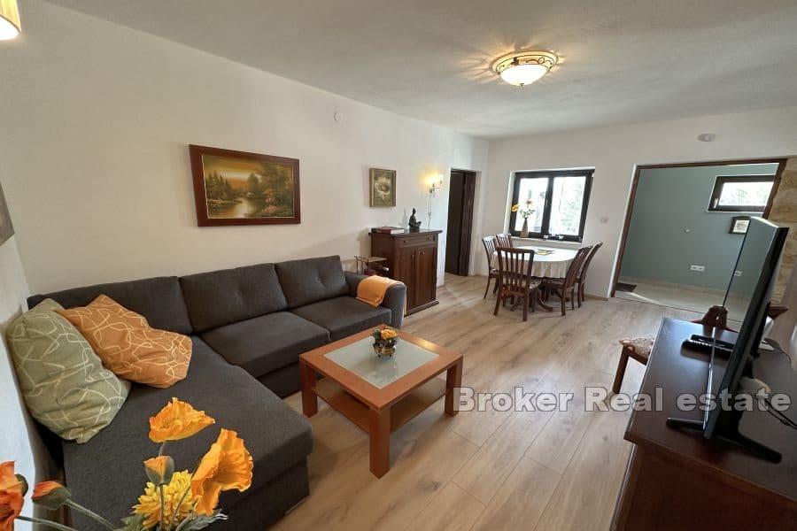 House with sea view in a great location