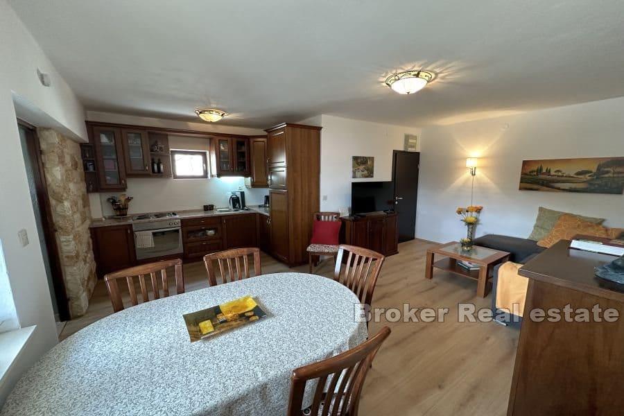 House with sea view in a great location
