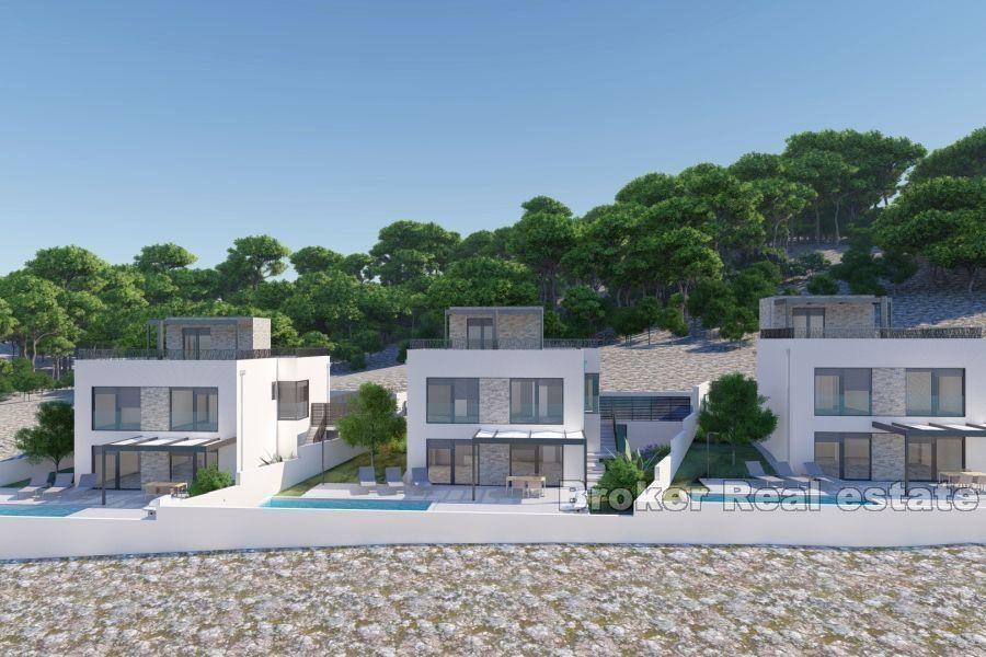 Villa with pool and sea view