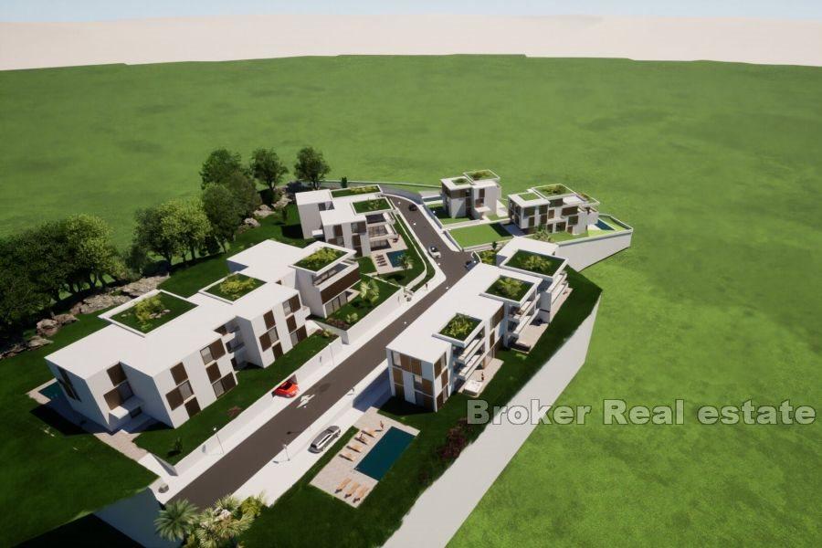 Luxuriöser Neubau mit Swimmingpool