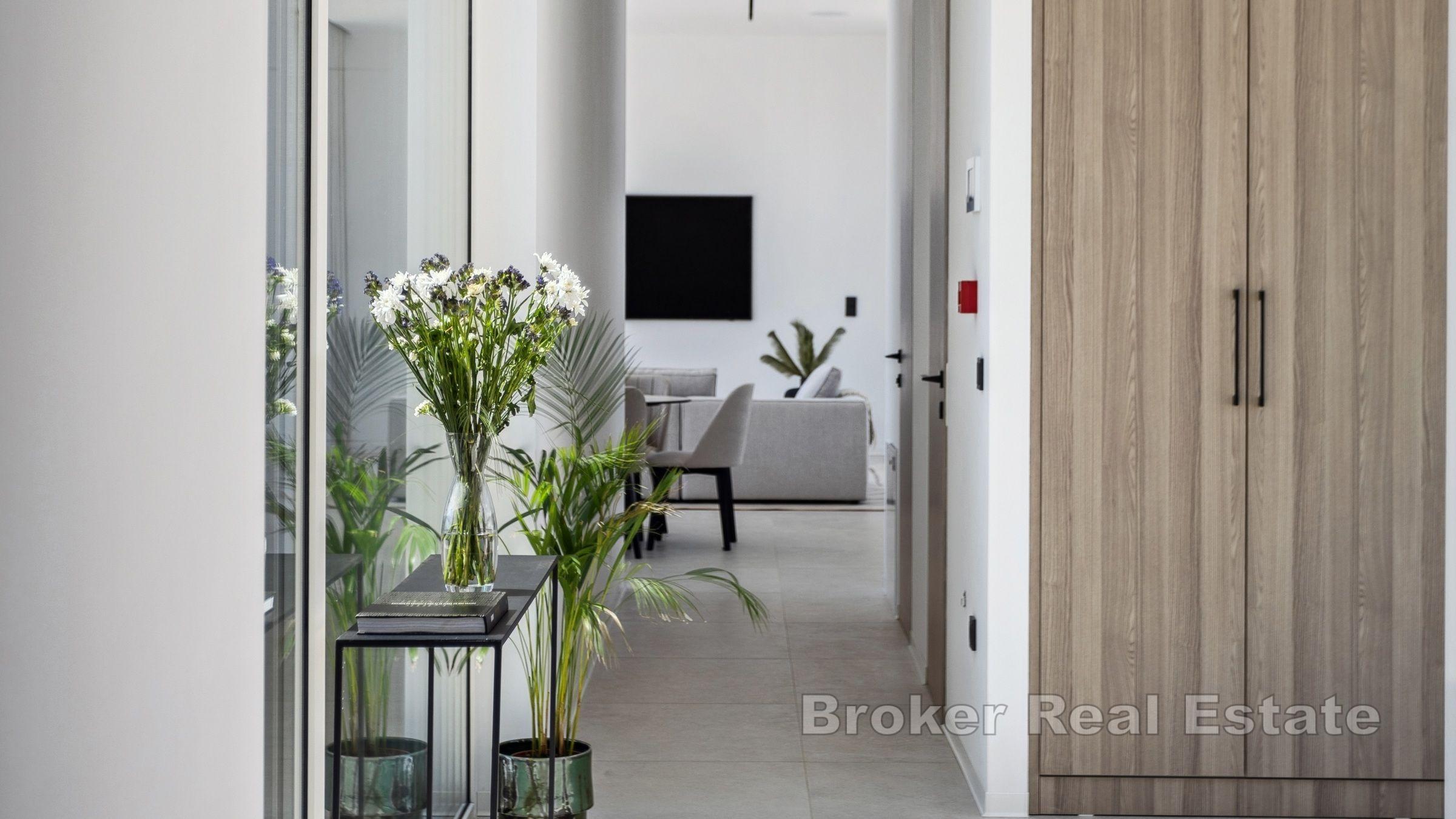 Spacieuse villa côtière de 6 chambres dans le luxueux complexe hôtelier