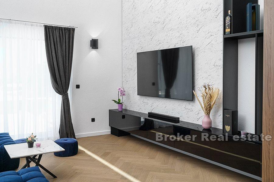 Maison individuelle de luxe avec piscine