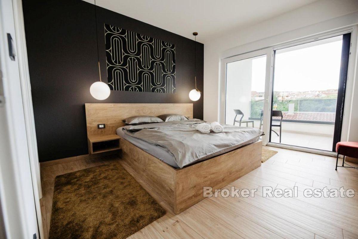 Vila s vyhřívaným bazénem na klidném místě