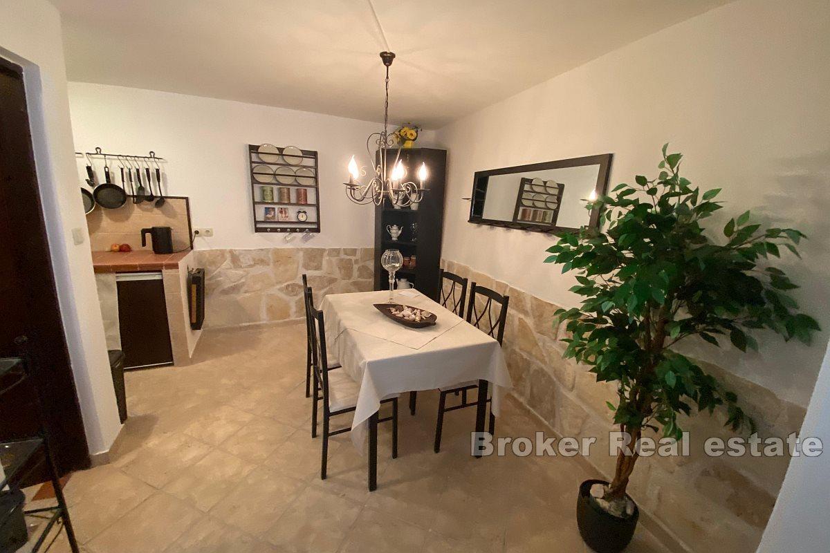 Beautiful stone house in the first row to the sea