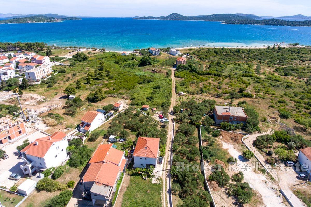 Building plot with a sea view