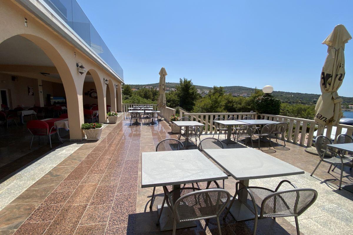 Turism och gästfrihet anläggning, första raden till havet