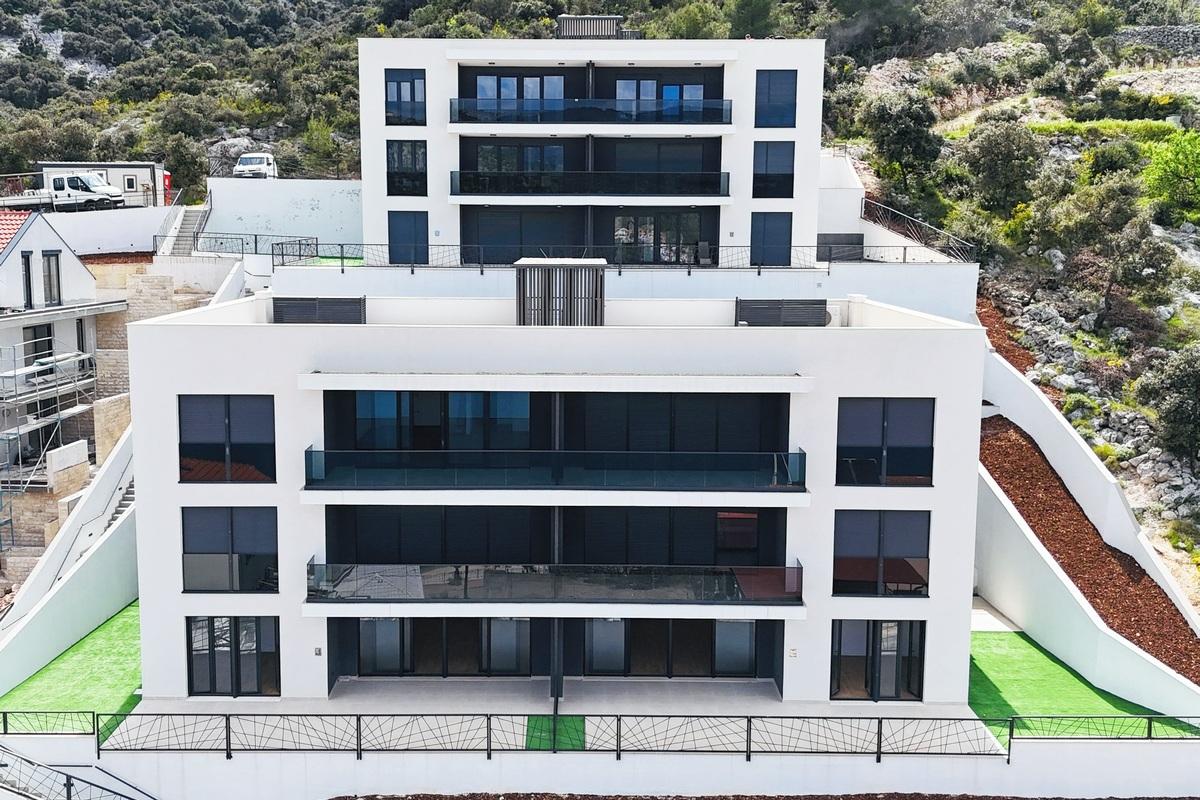 Appartamento in un lussuoso edificio di nuova costruzione con vista sul mare