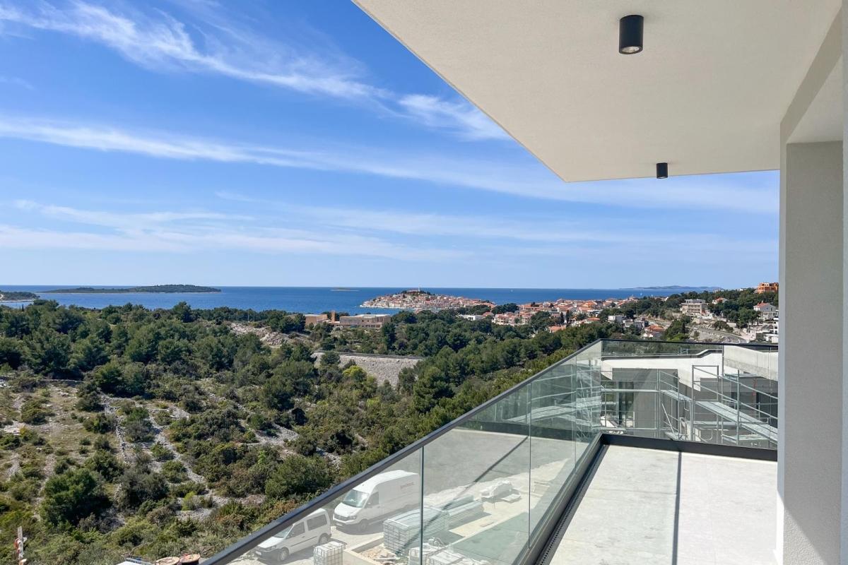 001-2044-24-Primosten-Luxury-apartment-with-sea-view-sale