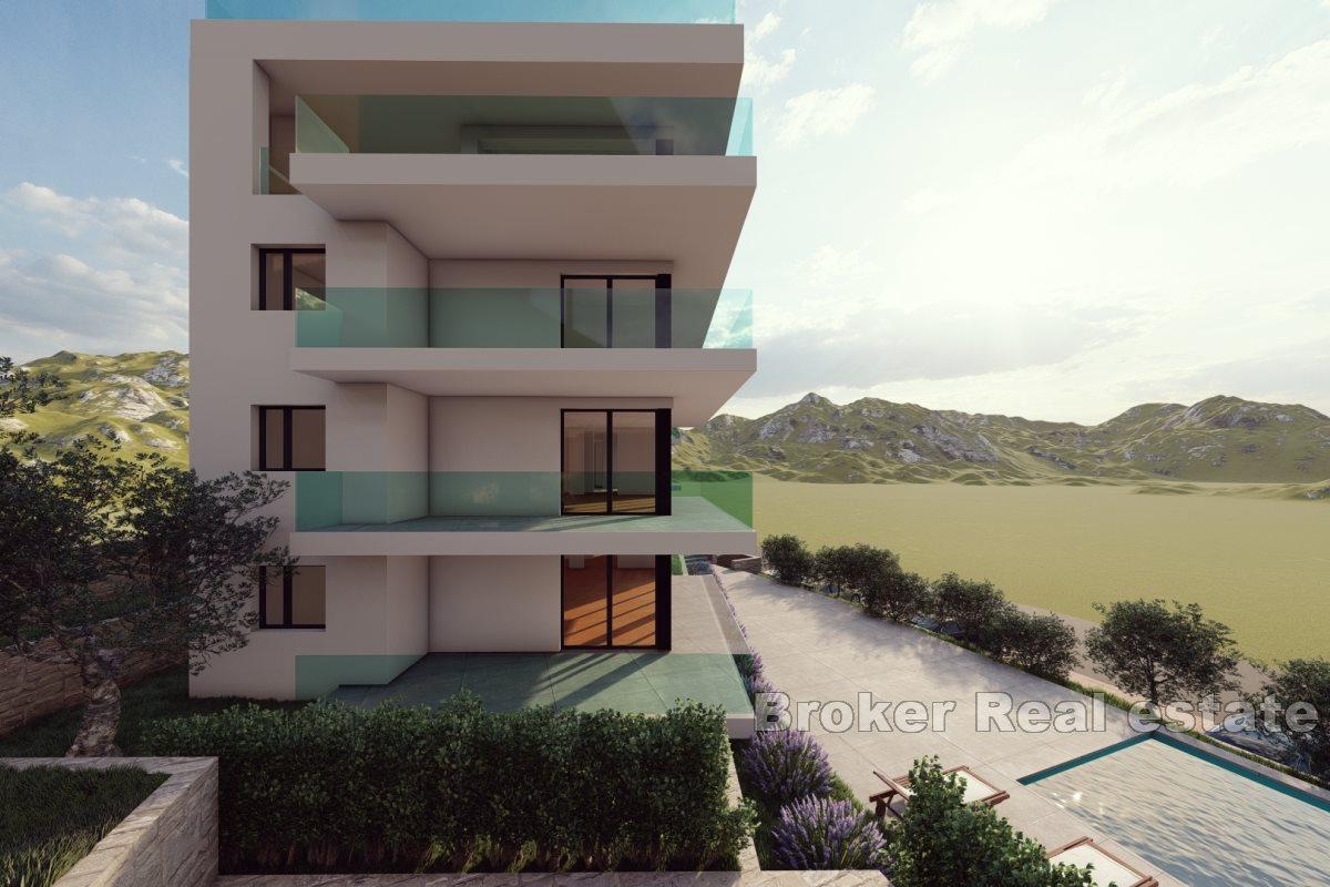 Luksusowy penthouse w nowym budynku z widokiem na morze