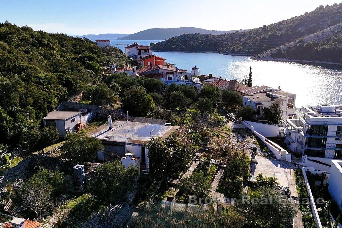 Maison individuelle de plain-pied avec vue dégagée sur la mer