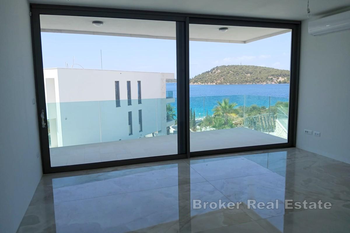 Ekskluzywne nowe osiedle w spokojnej zatoce