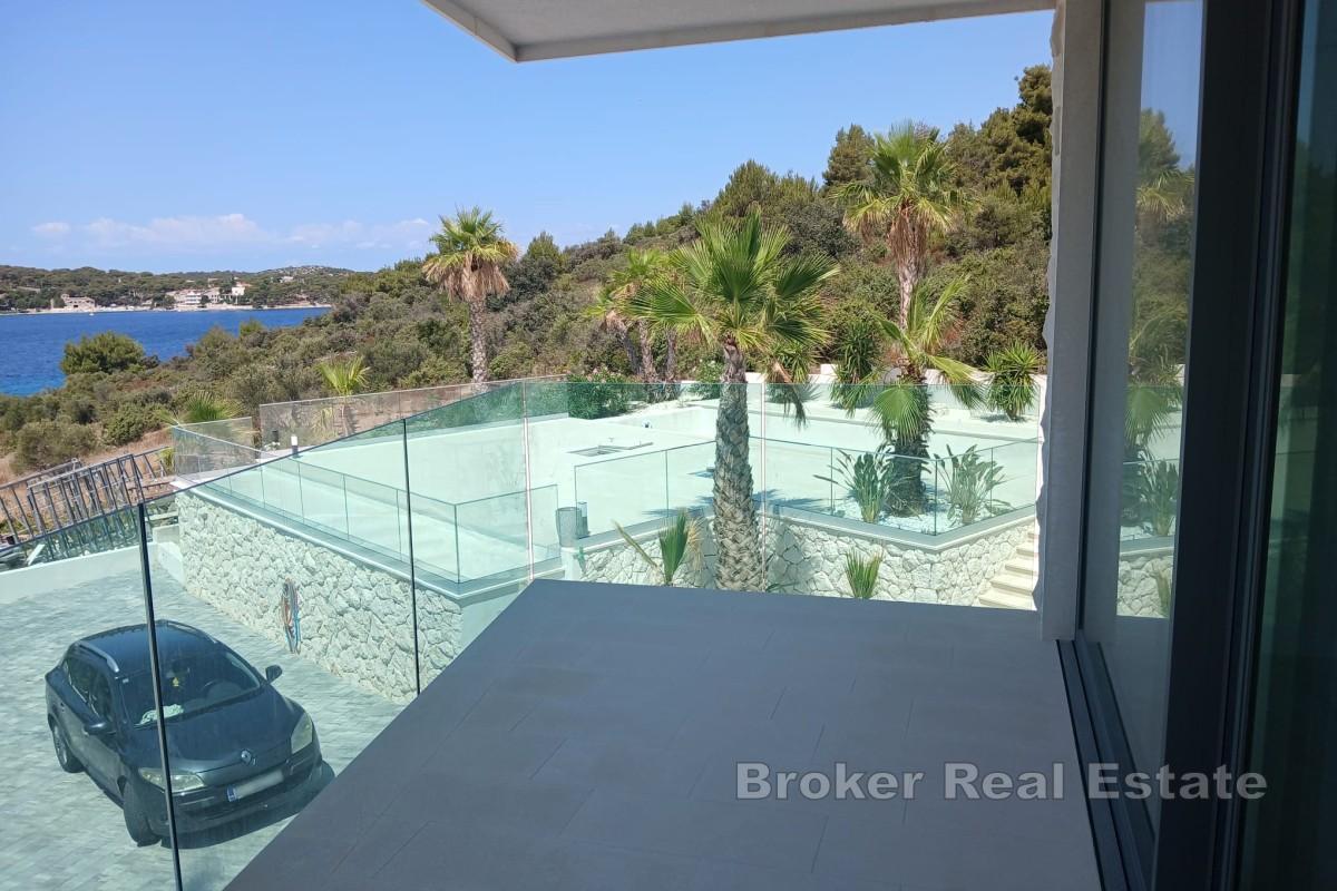 Эксклюзивная новая застройка в тихой бухте