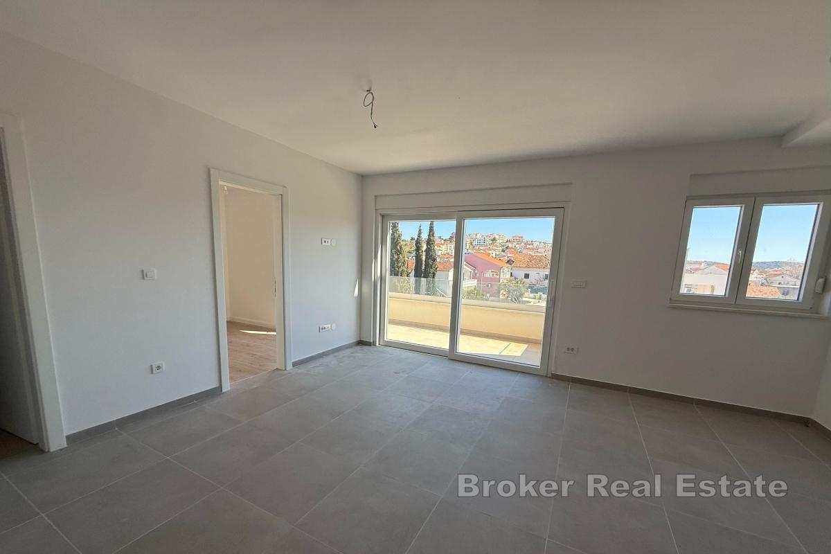 Apartmán se dvěma ložnicemi v novostavbě s parkovacím místem