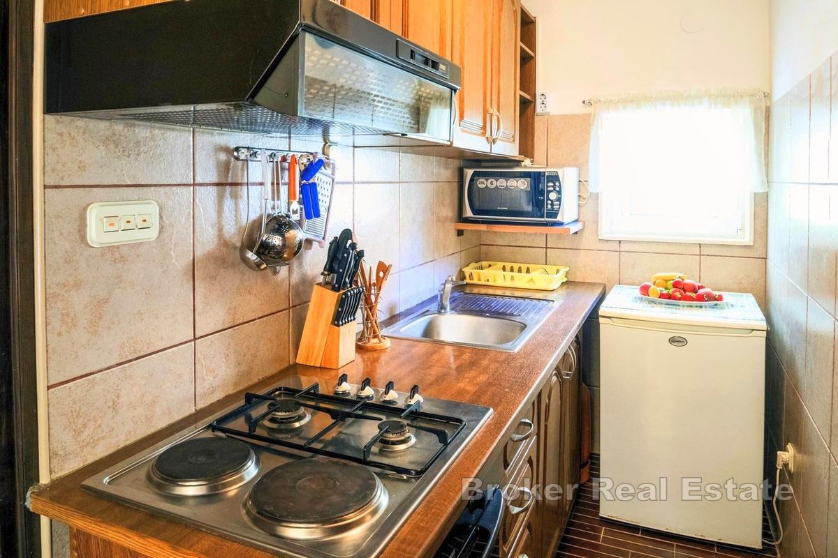 Samostojeća kuća u blizini plaže s pogledom na more