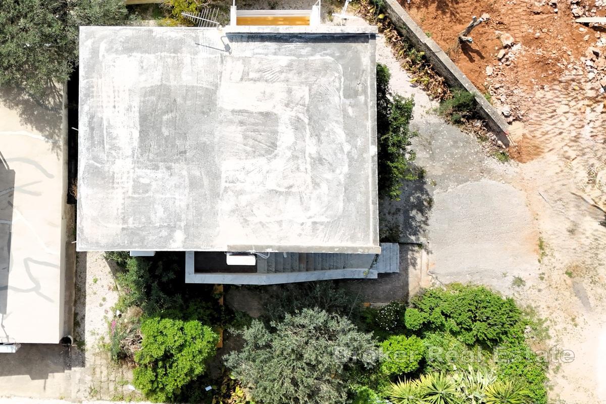 Samostojeća kuća u blizini plaže s pogledom na more