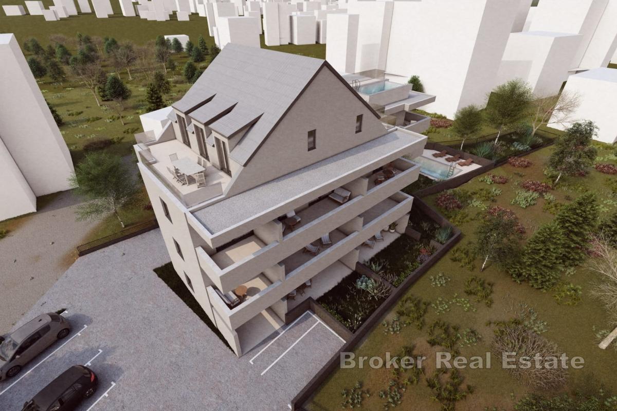 Penthouse de luxe avec piscine privée et vue mer