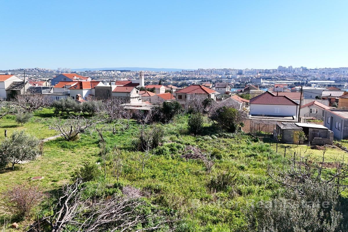 Građevinsko zemljište s pogledom na Split
