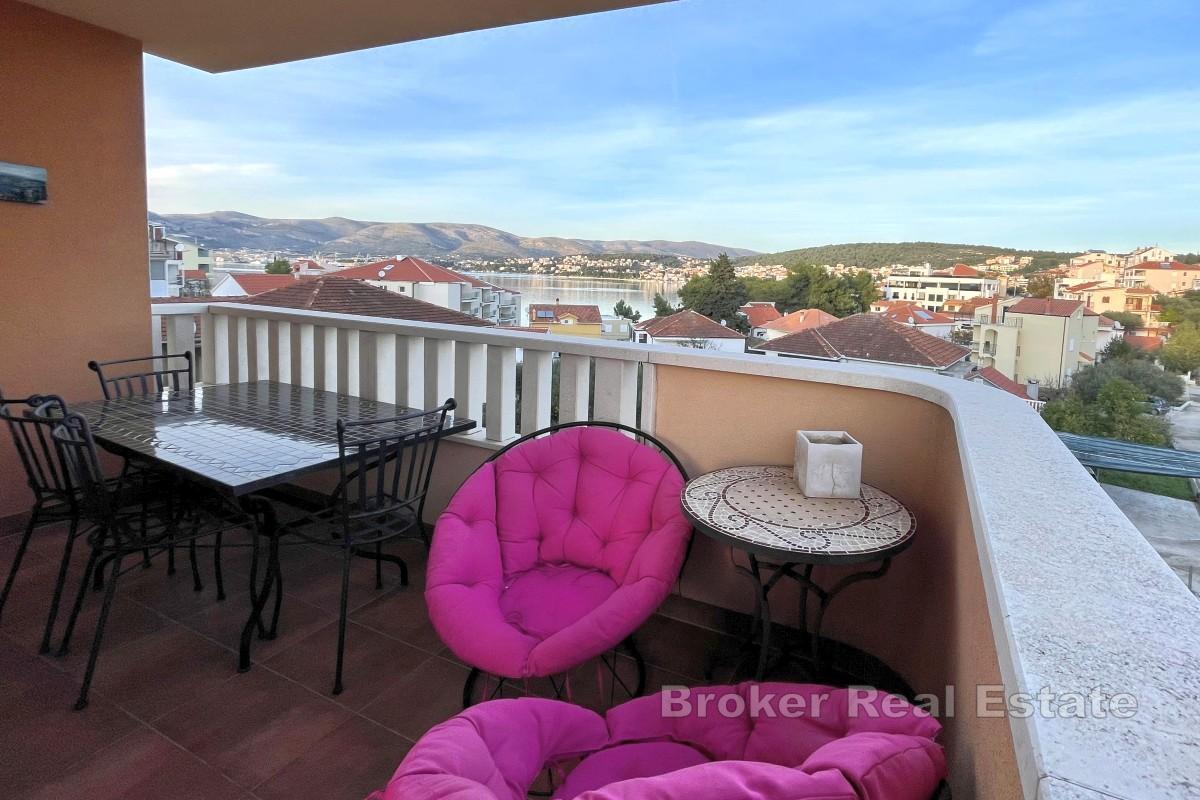 Apartmán se dvěma ložnicemi a výhledem na moře