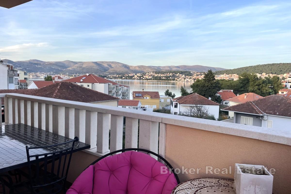 Apartmán se dvěma ložnicemi a výhledem na moře