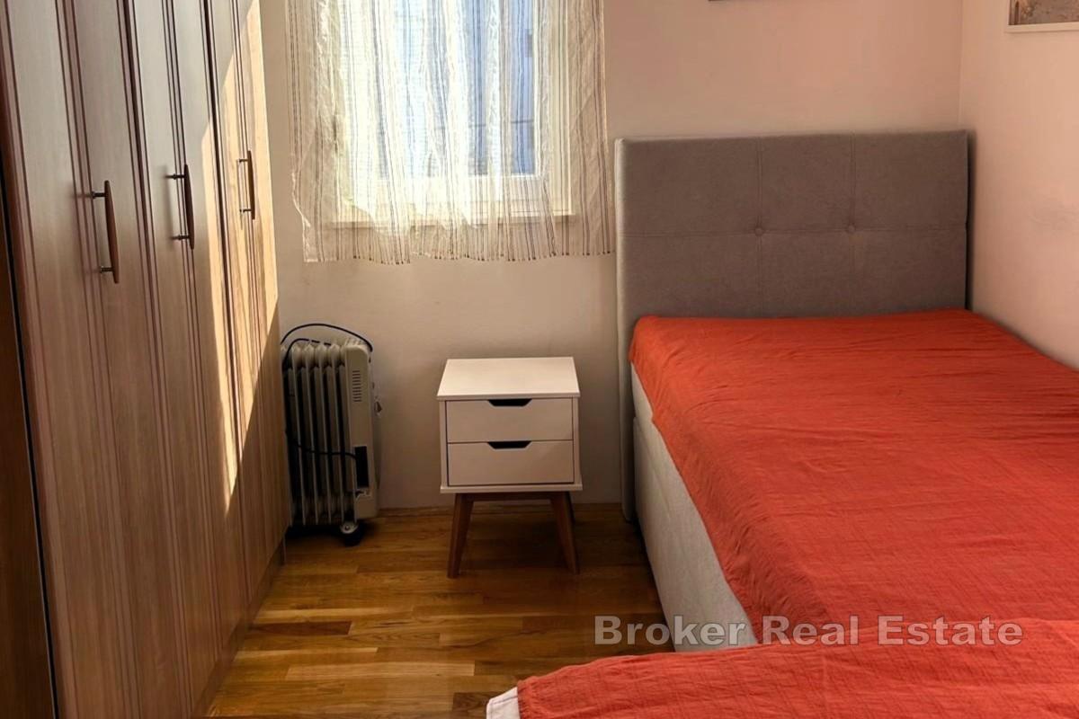 Apartmán se dvěma ložnicemi a výhledem na moře